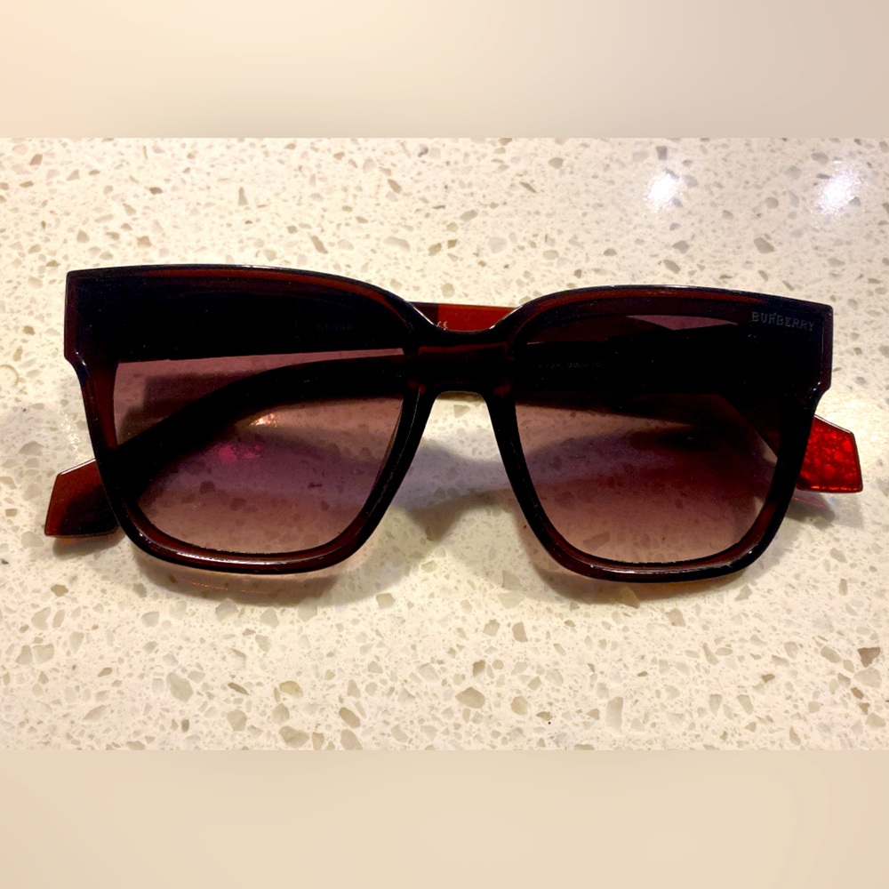 Burberry Shades